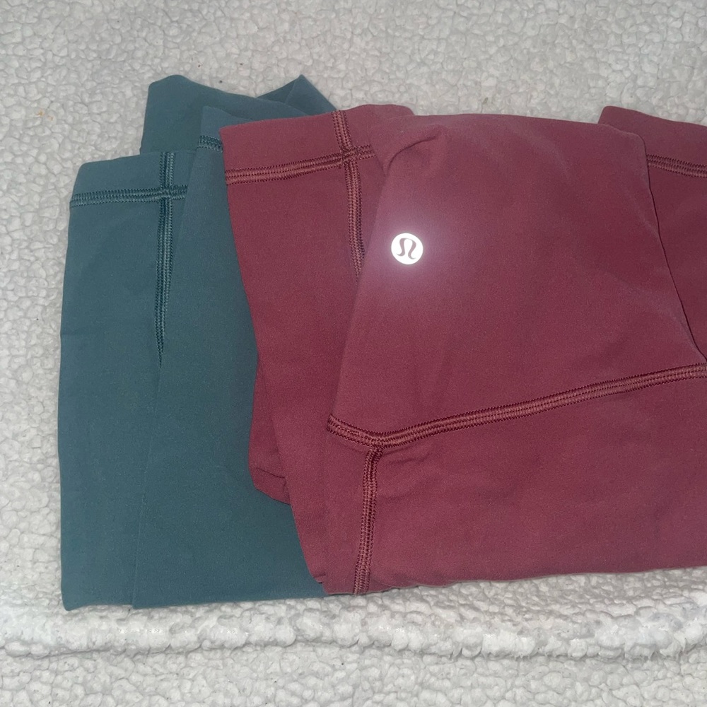 Two lululemon align leggings